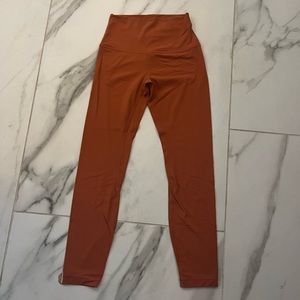 Lululemon Align 25” Size 4 Leggings